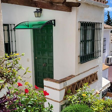 טורמולינוס Semi-Detached Adosado Con Encanto -130 M2 - Wifi 600 Mb - Piscina Comunitaria - Patio Privado מראה חיצוני תמונה