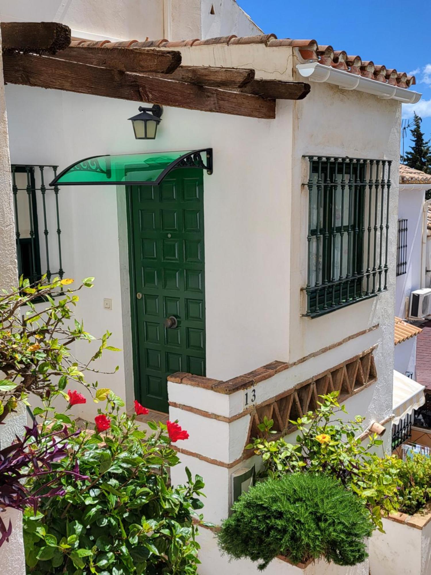 טורמולינוס Semi-Detached Adosado Con Encanto -130 M2 - Wifi 600 Mb - Piscina Comunitaria - Patio Privado מראה חיצוני תמונה